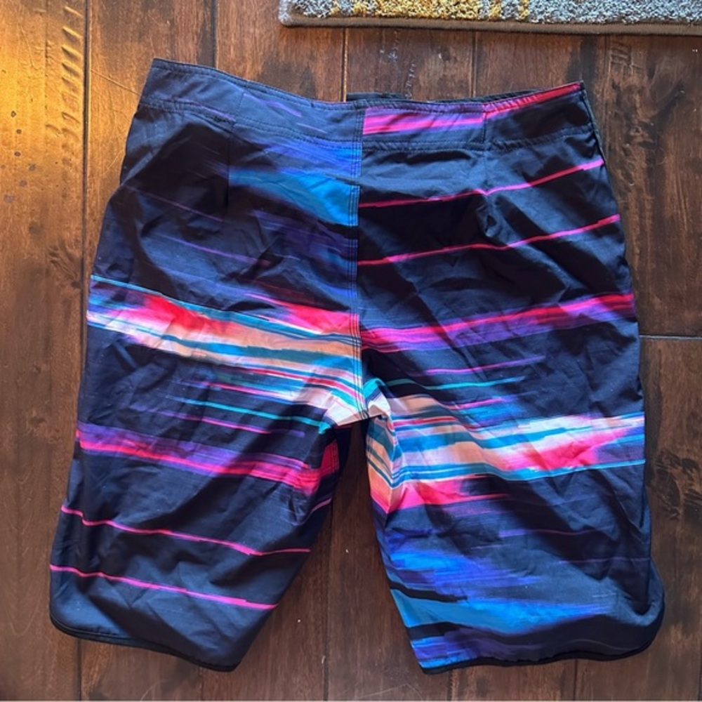 Jed North physique‎ shorts in size large - Picture 3 of 3